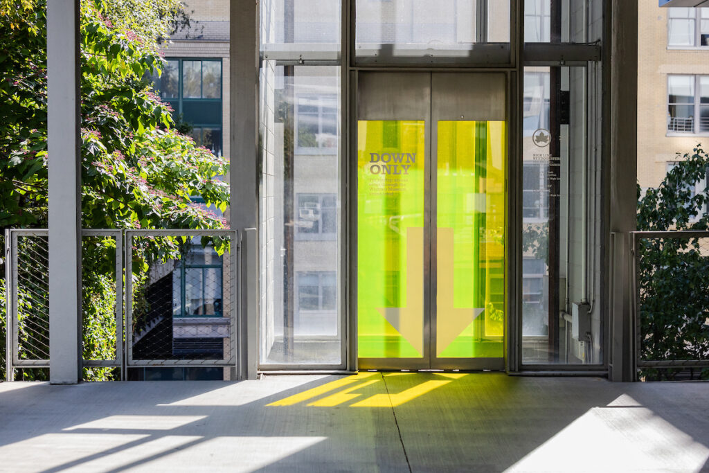 0024_HQ_elevator_liz_ligon