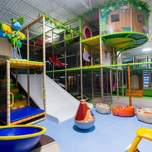 3-level-playground-at.jpg